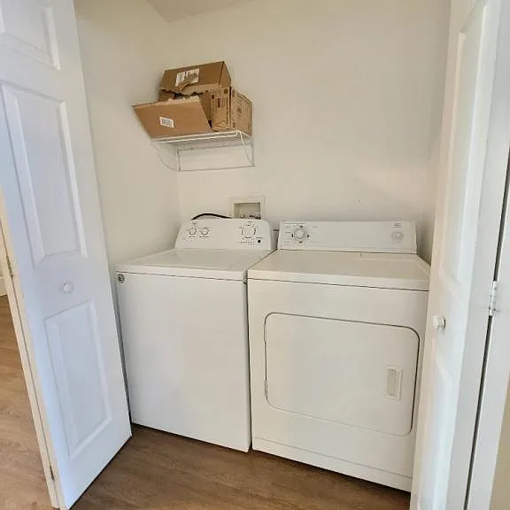 2310 Prime Cir #B — Photo 16