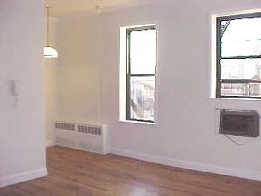 Rented by Corcoran | media 3