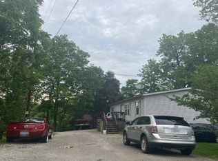490 Davids Dr, Shepherdsville, KY 40165