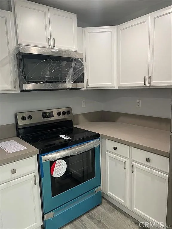 1 bed, 480 sqft, $2,350 — Photo 4