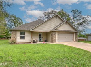 211 N Saint Clair Ct, Joplin, MO 64801