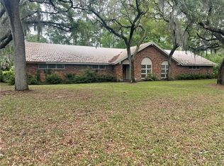 204 King Cotton Rd, Brunswick, GA 31525