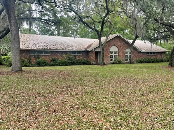 204 King Cotton Rd, Brunswick, GA 31525