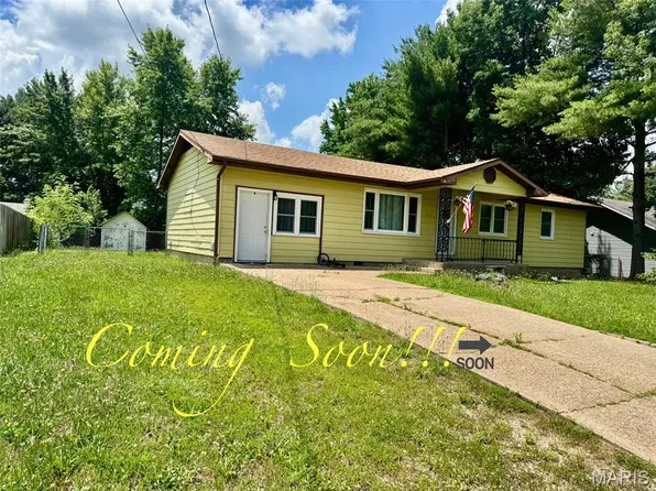 511 N Acre Dr, Richland, MO 65556