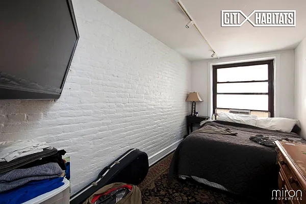 Rented by Citi Habitats | media 95