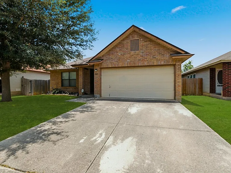 10411 Westfield Pl — Photo 4