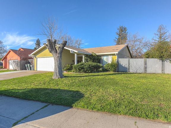 2nd image of 7659 Pine Valley Dr