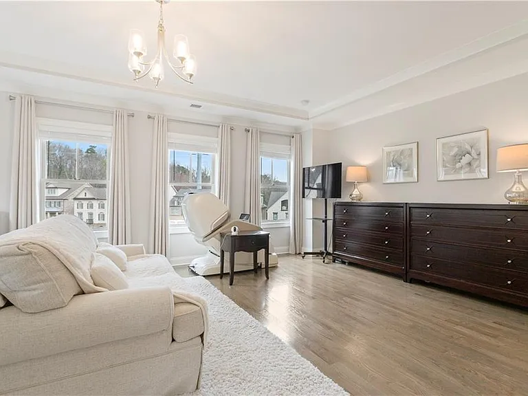 1135 Cordia Ave NW — Photo 39
