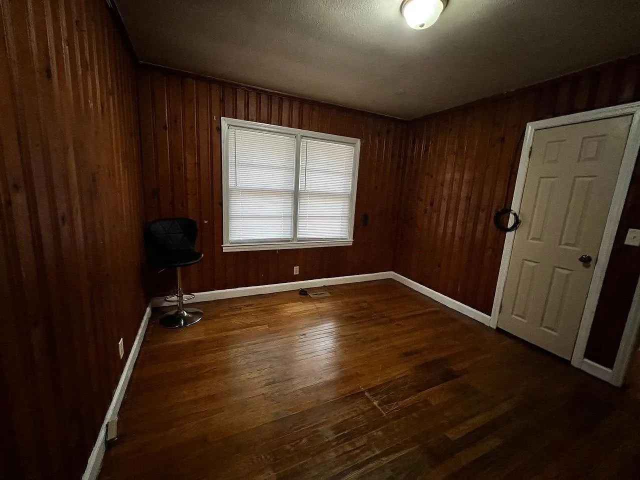 3 bed, 1125 sqft, $1,400 — Photo 4