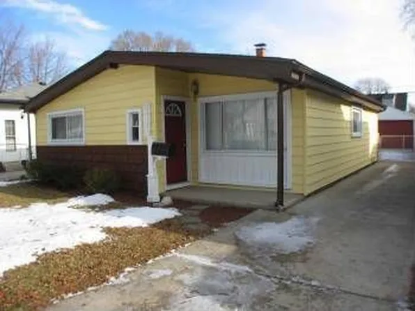 23130 Davey Ave, Hazel Park, MI 48030