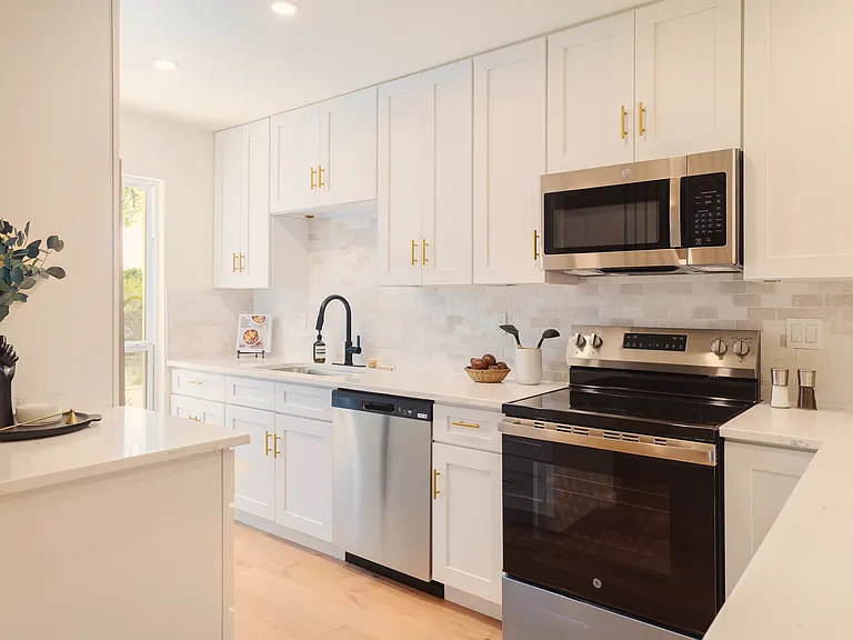 3802 Southway Dr #103 — Photo 7