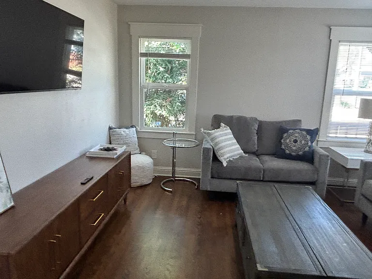 2910 Almond St — Photo 13