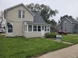 207 N State St, Gobles, MI 49055