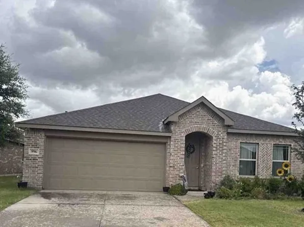 996 Kingbird Ln, Alvarado, TX 76009