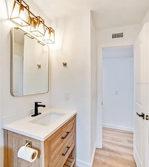 4413 W Rogers Ave — Photo 15