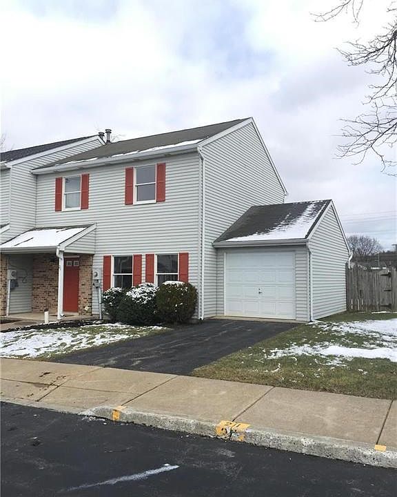 1st image of 21 Fort Lee Ct