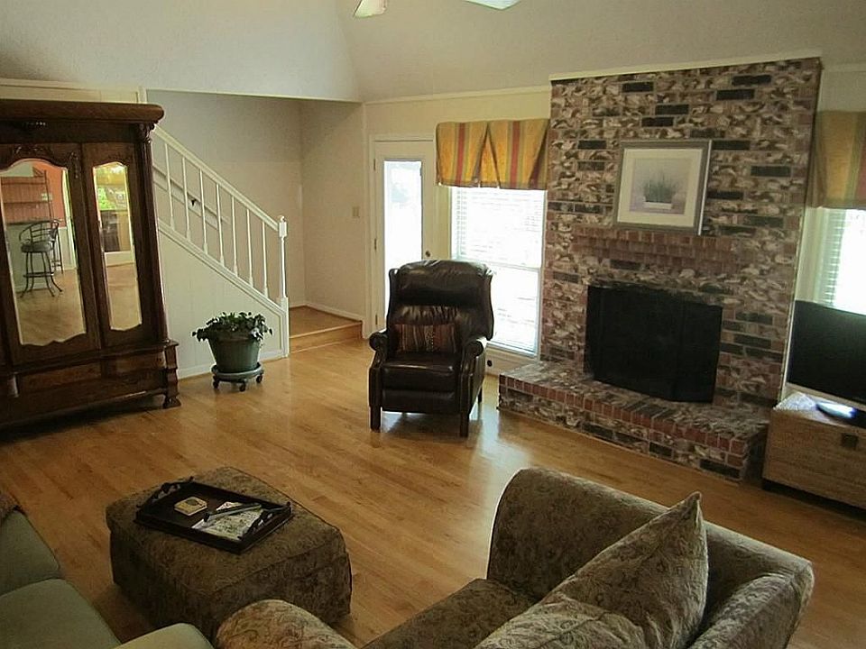 1st image of 1134 Woodhorn Dr