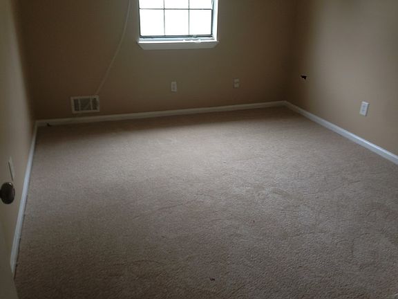 3rd image of 1251 Pinedale Cir NW