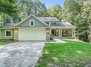 6300 9 Mile Rd NE, Rockford, MI 49341