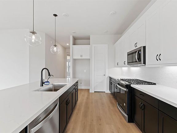 7th image of this home