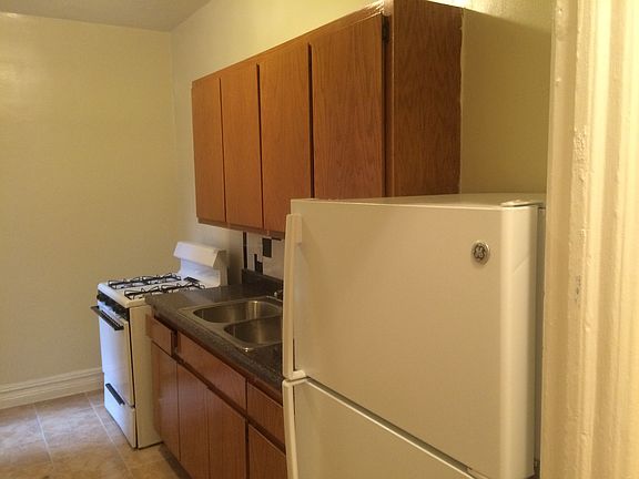 5th image of 875 E 92nd St #2