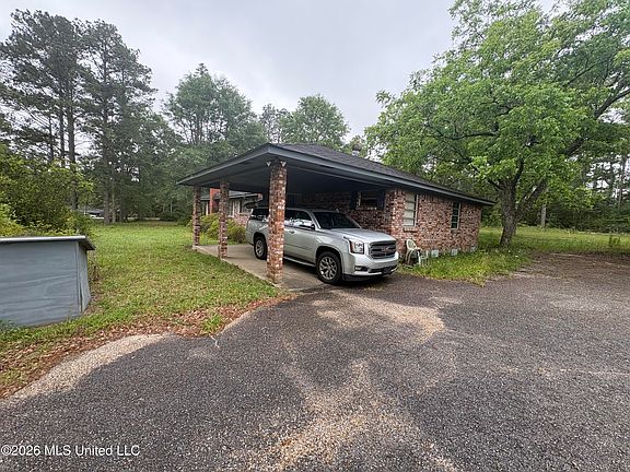 3rd image of 2215 Brushy Creek Rd