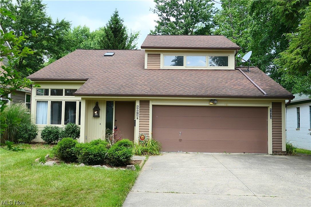 4073 Bluestone Rd, Cleveland Heights, OH 44121 Zillow