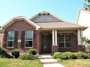 1037 Holly Anne Ln, Savannah, TX 76227