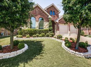2748 Bay Shore Ln, Grand Prairie, TX 75054