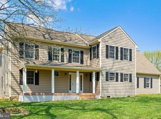 17836 Harmony Church Rd, Hamilton, VA 20158