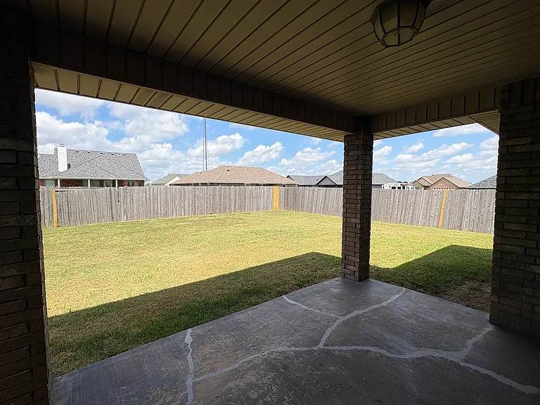 404 Bob White Rd — Photo 25