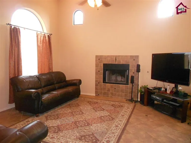3034 Rio Arriza Loop — Photo 3