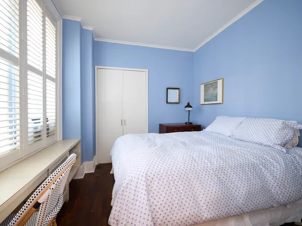 161 East 79th Street image 10 of 13