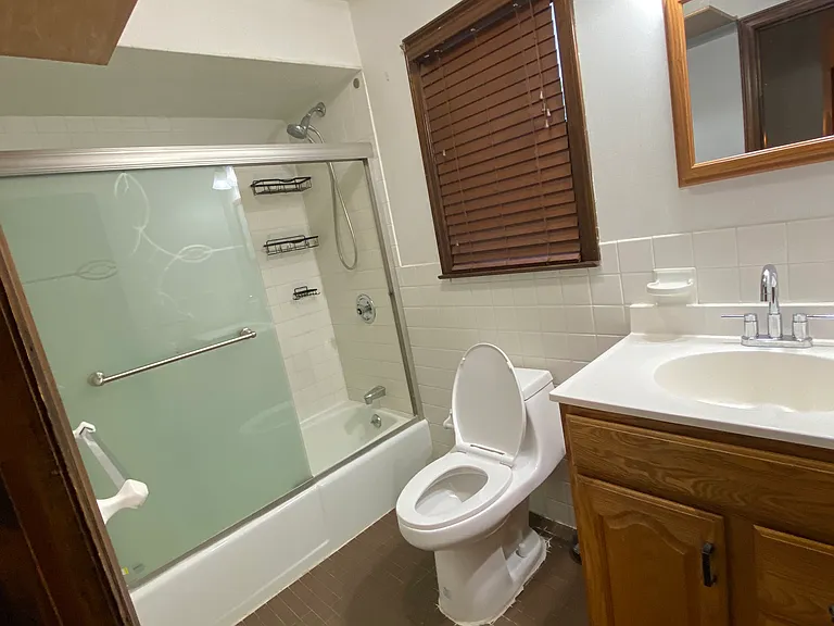 104 N Forest Ave #2 — Photo 18