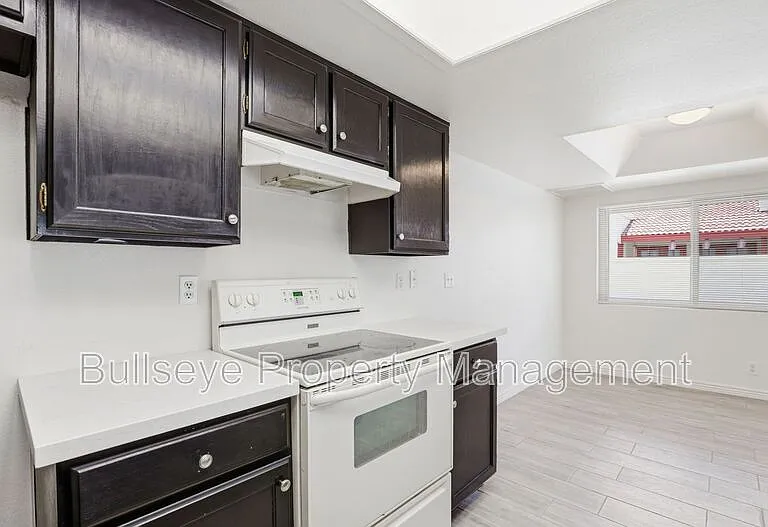 633 W Southern Ave #1114 — Photo 14