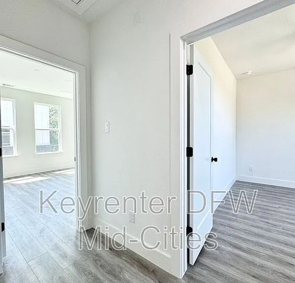 7302 Uloho Way — Photo 10