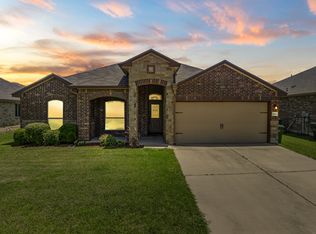 9805 Shallow Creek Dr, Waco, TX 76708