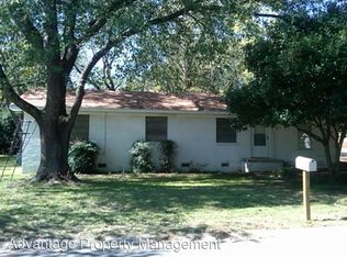 89 S Ash St, Conway, AR 72034