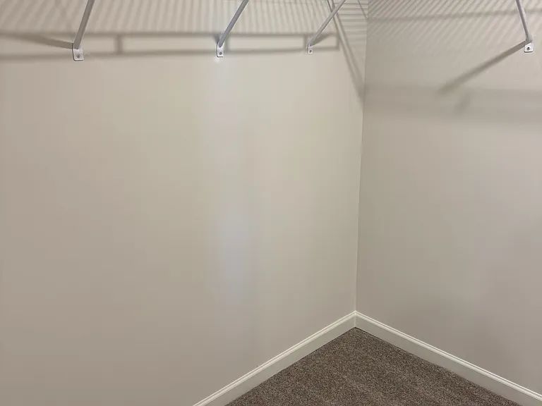 889 Moray Ln — Photo 14