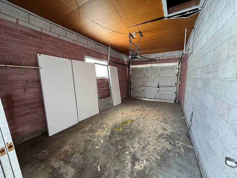 653 May St #1 — Photo 12