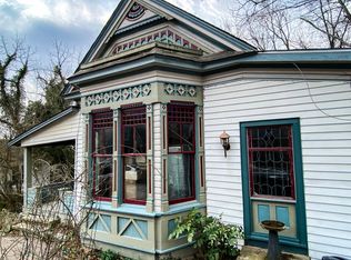 24 Singleton St #B, Eureka Springs, AR 72632