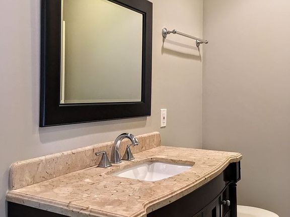 5th image of 3839 W 182nd St #3839