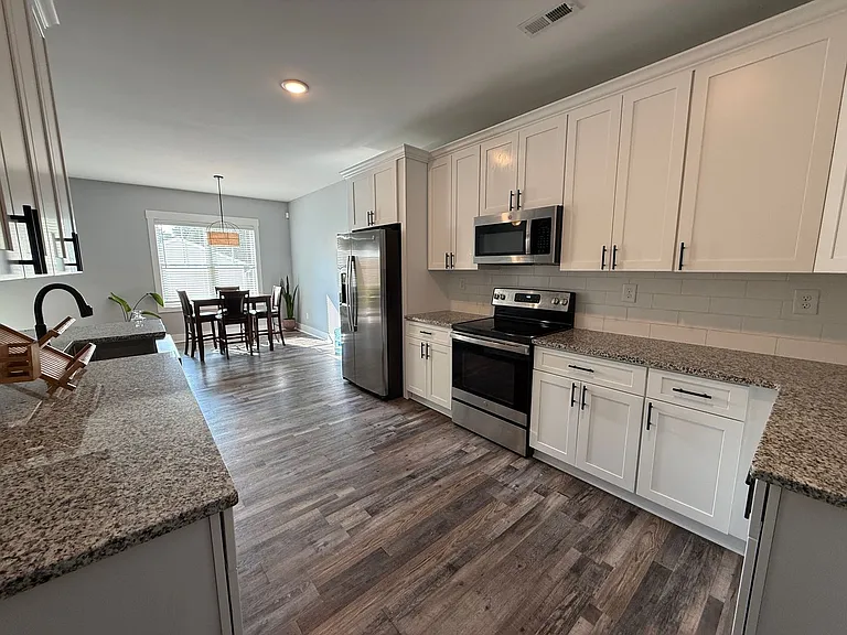 3034 Candlelight Dr — Photo 21