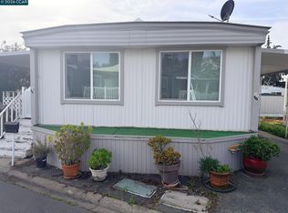 65 Palm Ln, Concord, CA