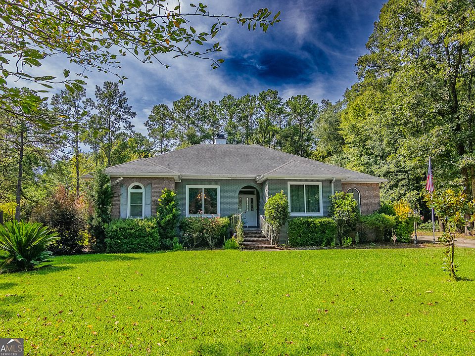 1st image of 204 Weatherford Pl