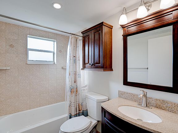 5th image of 406 Piedmont Park #I
