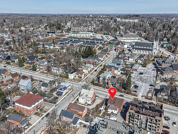5th image of 33 Coldwater Rd W
