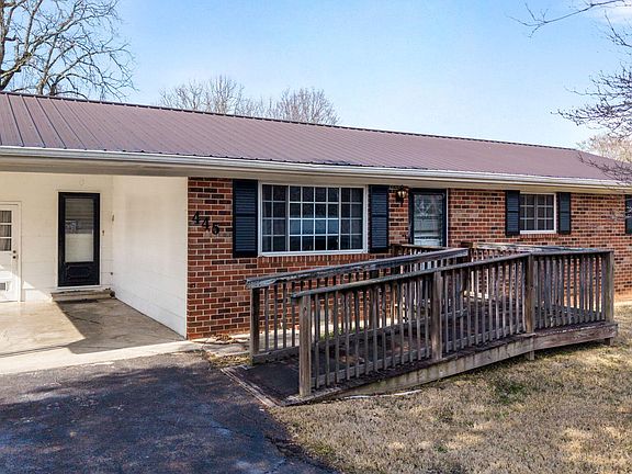 4th image of 445 Ledford Rd NE