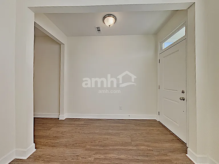 5270 Lake Maxwell Dr — Photo 10