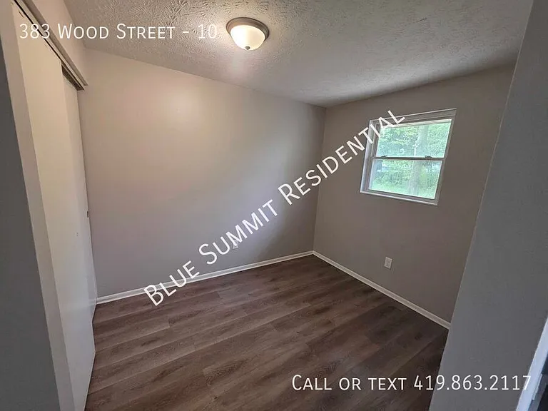 383 Wood St #10 — Photo 6